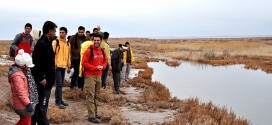 گزارش تصویری؛ تجمع دوست داران محیط زیست در حاشیه رودخانه کالشور در حمایت از پرندگان مهاجر